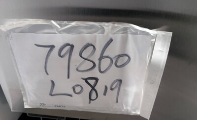 Clearance Solid Door Reach-In Freezer 1 Door Freezer 79860L0819