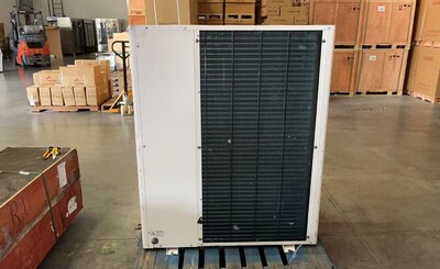 Clearance Walk-In 6 hp condensing Cooling System 12046H0821