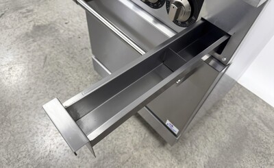 NSF Electric Range Oven 2 Burner 12 Ins Griddle TC-ER24-12G
