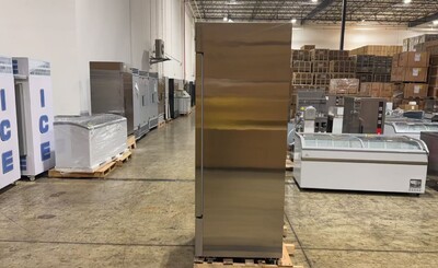 Clearance NSF restaurant One Door Refrigerator 106575C0825