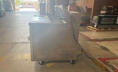 Clearance 60 inches top two door Sandwich Prep Table 47072L0829