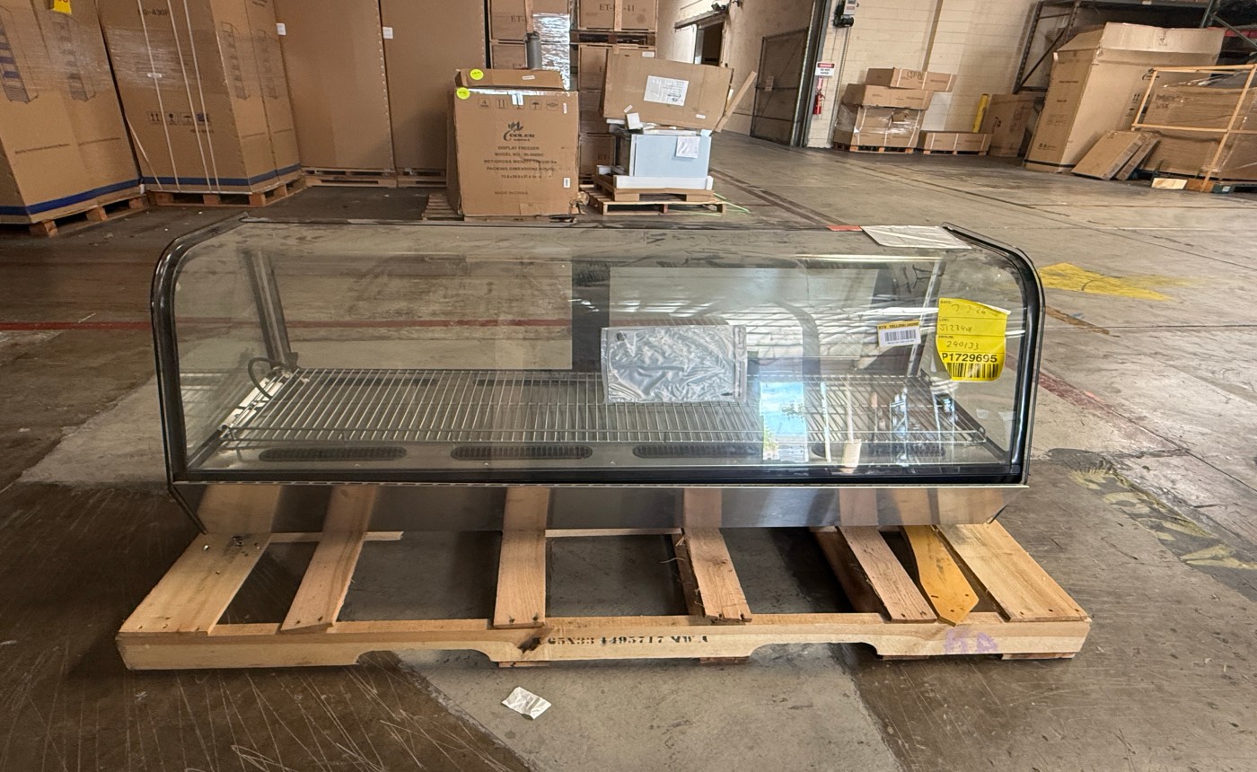 Clearance 5 ft Black Refrigerated Countertop Display 75414L0829