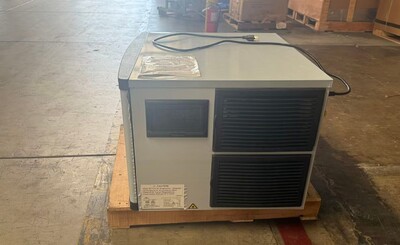 Clearance Air Cooled ice maker machine head only 106748L0829