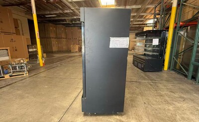 Clearance NSF 41 ins Merchandising door cooler 106751L0829