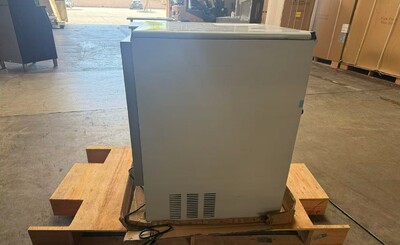Clearance  Seafood Ice Maker granular ice Machine  46220L0829