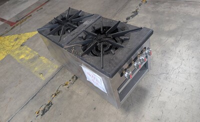 Clearance NSF 18ins double hole stock pot range 106772L0829