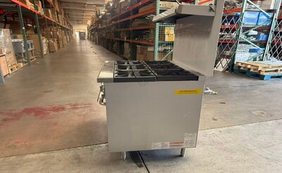 Clearance 36 ins 6b NSF oven ranges with legs  106771L0829