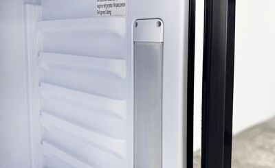 NSF Single Glass Door Commercial Refrigerator LSC-195W