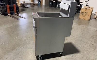 Clearance 40 lbs Restaurant Natural Gas Deep Fryer 47766H0902