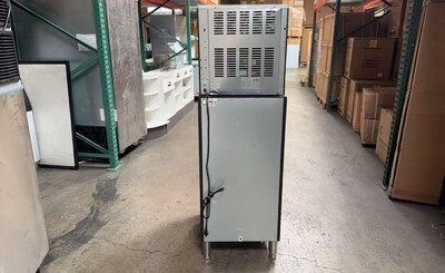 Clearance NSF 418 lb Commercial ice maker machine 40178L0904