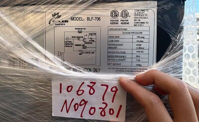 Clearance NSF 27 ins open refrigerator display 106879N090801