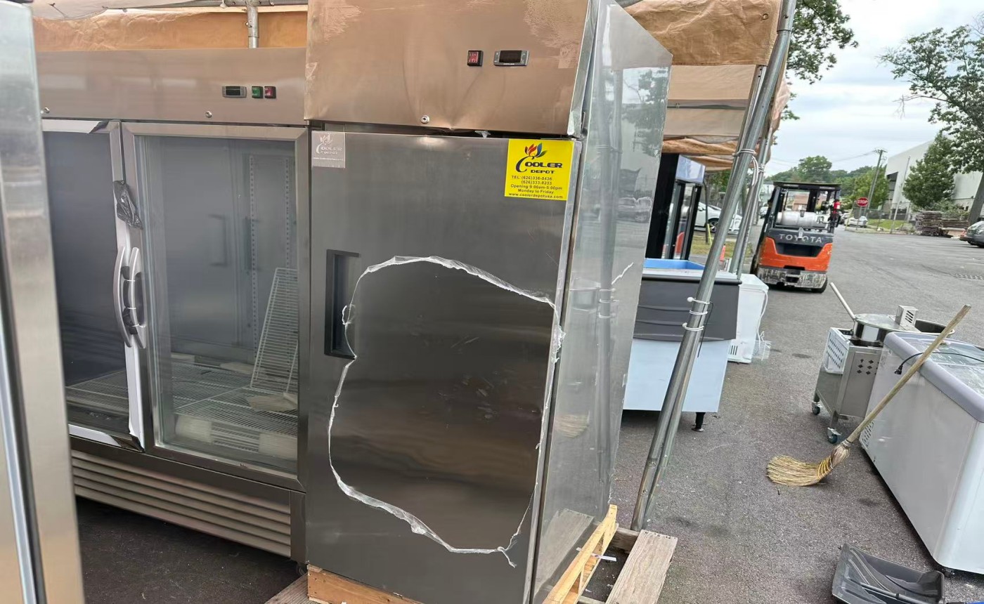 Clearance Stainless S Top-Mounted Reach In Freezer 106819N090901