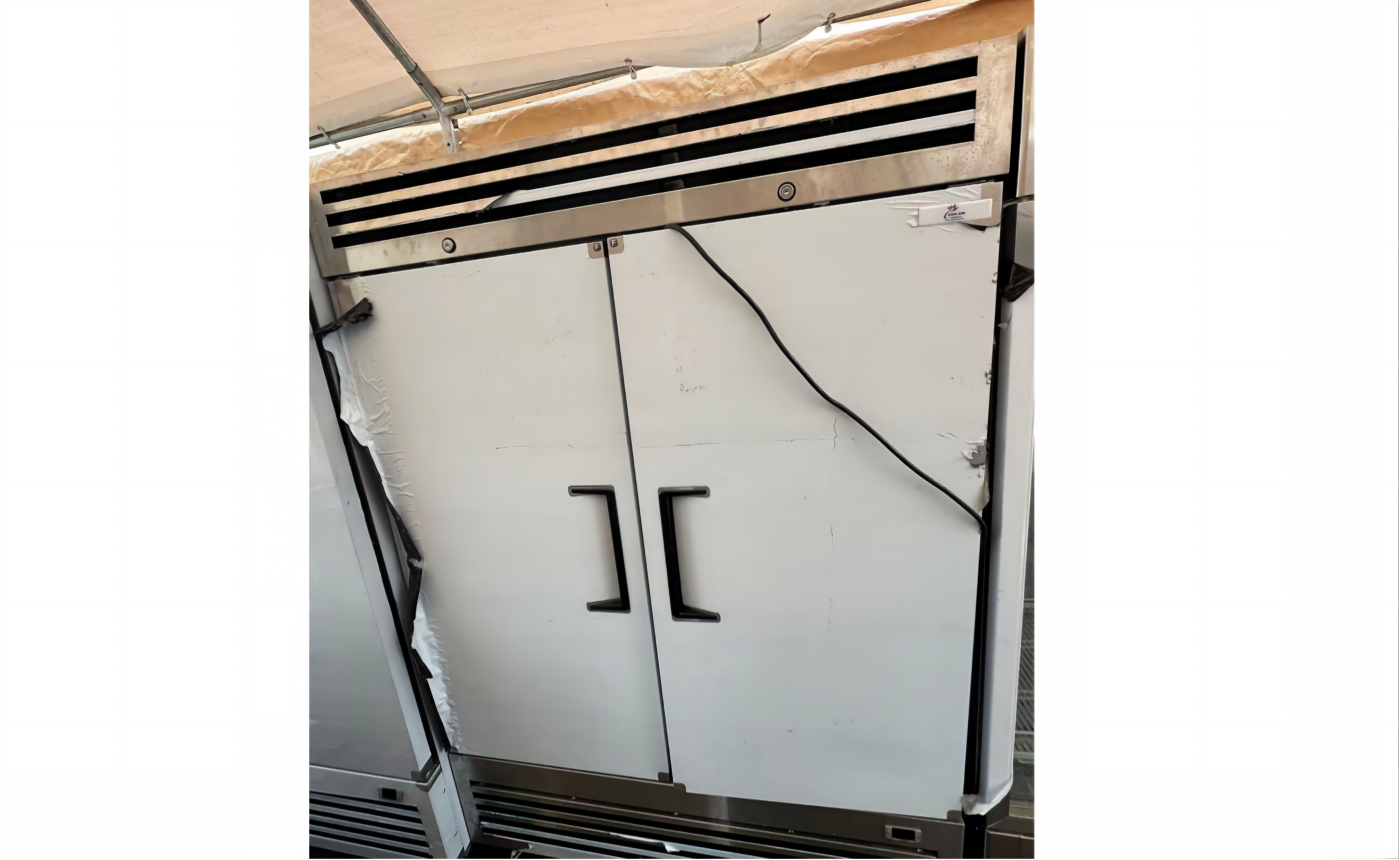 Clearance Reach In Two Door Freezer SS interior 106925N090902