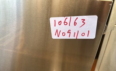 Clearance Refrigerated bakery refrigerator case 106163N091101