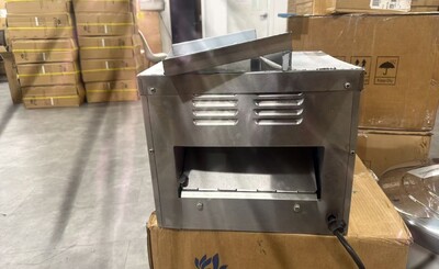 Clearance NSF Commercial Conveyor Toaster 106994N091401