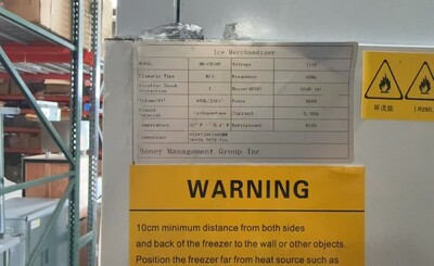 Clearance Ice Merchandiser One Door Ice Storage 106762L0916