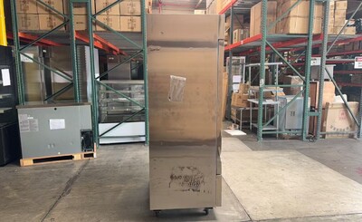 Clearance NSF ETL Commercial Two door refrigerator 79064L0916