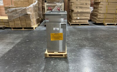 Clearance 40 lbs NSF Restaurant Natural Gas Deep Fryer78885F0916