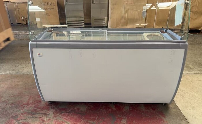 Clearance Dipping Cabinet With Glass Sneeze Guard 106977L0917