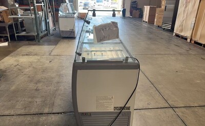 Clearance Dipping Cabinet With Glass Sneeze Guard 106976L0917
