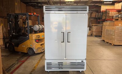 Clearance  Reach In Two Door Refrigerator SS interior 40424L0917