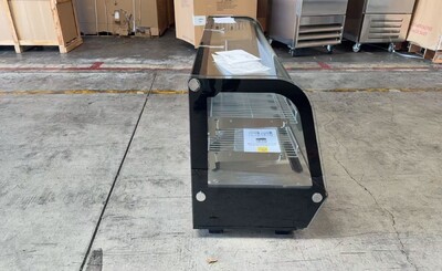 Clearance 5 ft Black Refrigerated Countertop Display 107038L0917