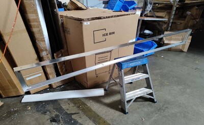 [Parts] SD1.9L3 Glass Door Freezer Light Box