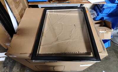 [Parts] UBB24-72G Right / Middle Glass Door
