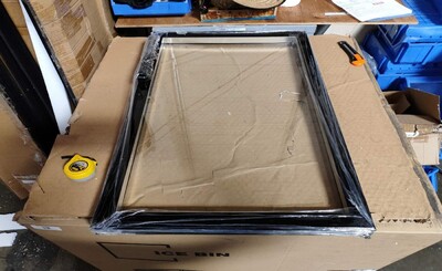 [Parts] UBB24-72G Right / Middle Glass Door