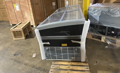 Clearance 83 ins Frozen Meat Food Display Freezer 106782N092101