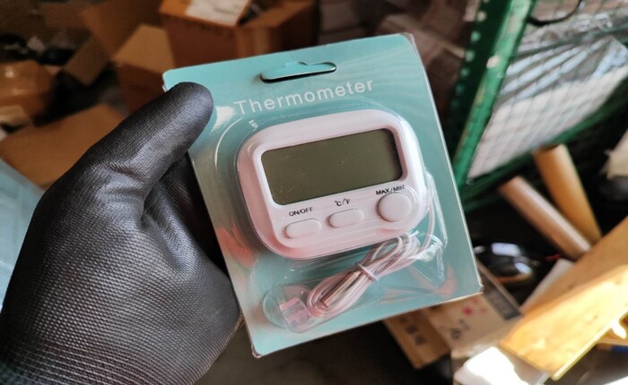 [Parts] Thermometer For Walk-In freezer/Cooler Room