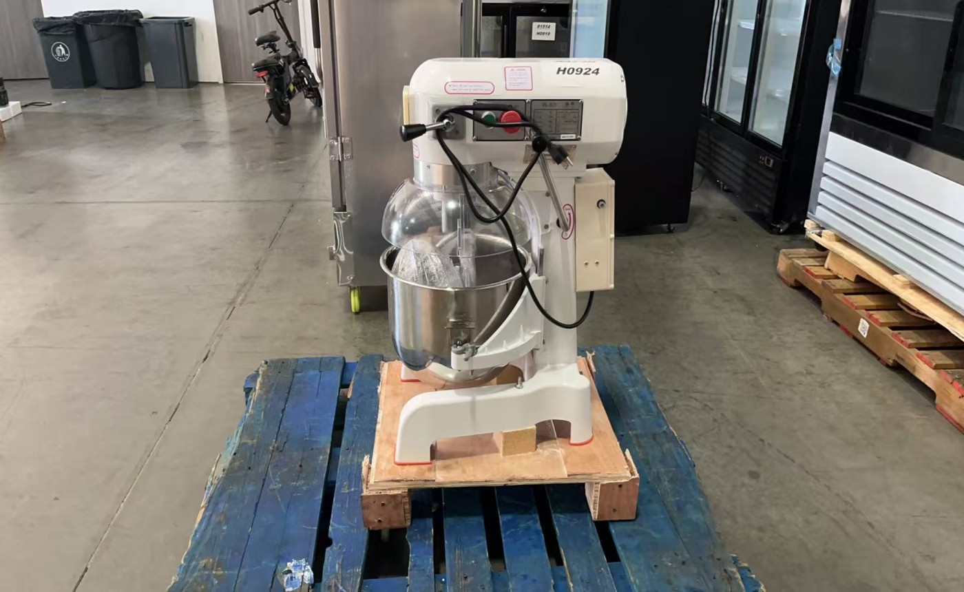 Clearance NSF 20 qt commercial Dough Mixers 94740H0924