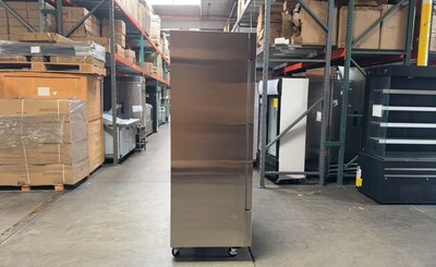 Clearance NSF Commercial Reach In 2 Door Freezer 86991L0925