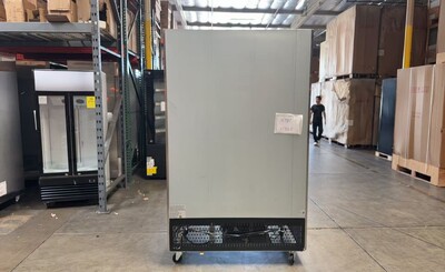 Clearance NSF Commercial Reach In 2 Door Freezer 86991L0925