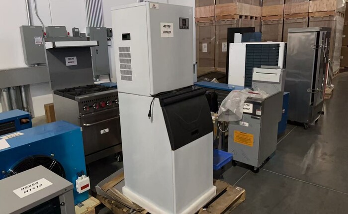 Clearance NSF 520 LBS Commercial ice maker machine 40106H0928