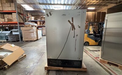 Clearance NSF ETL Commercial Two door refrigerator 70380L1008