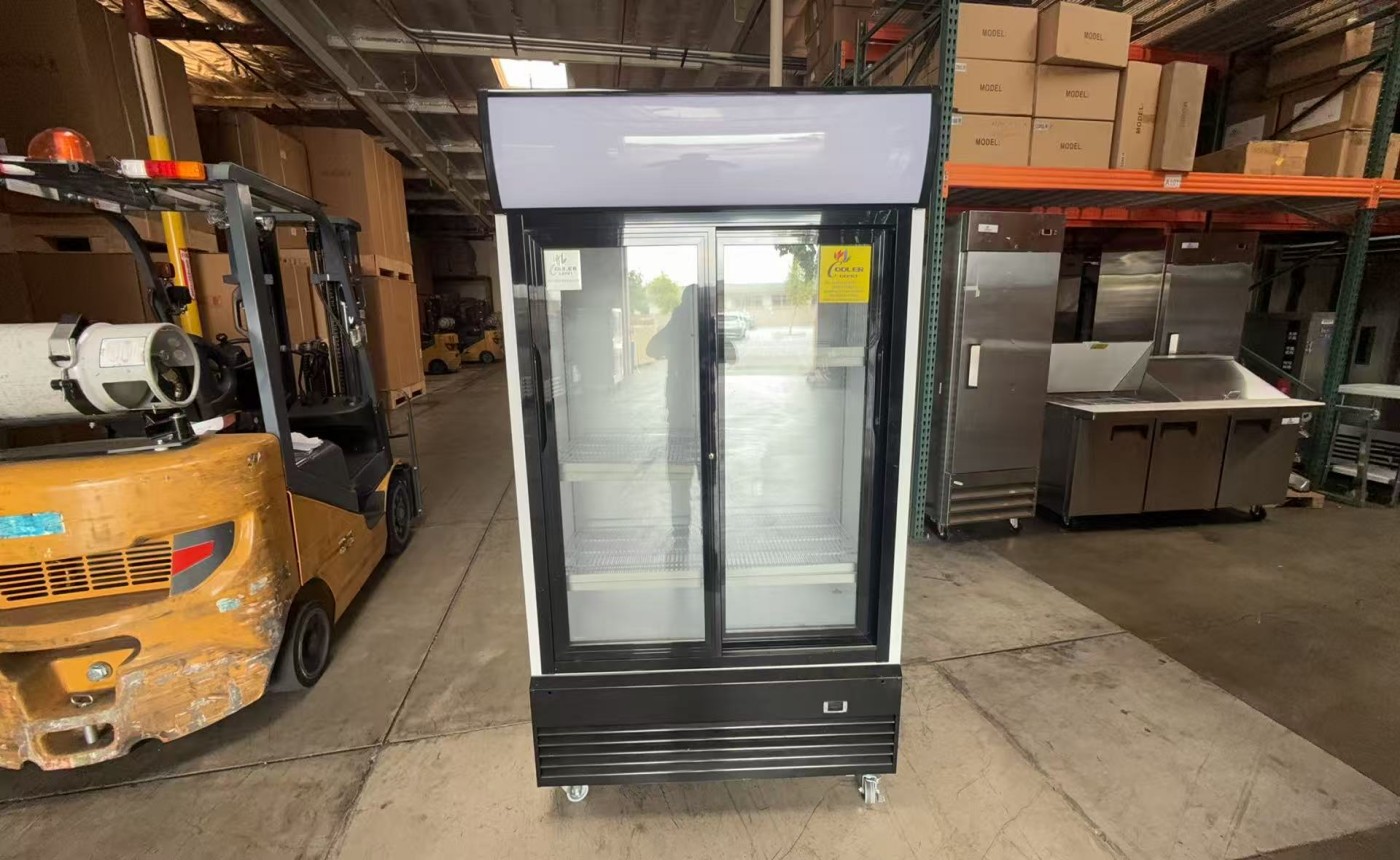 Clearance Drink two slide glass door refrigerator 54614L1010