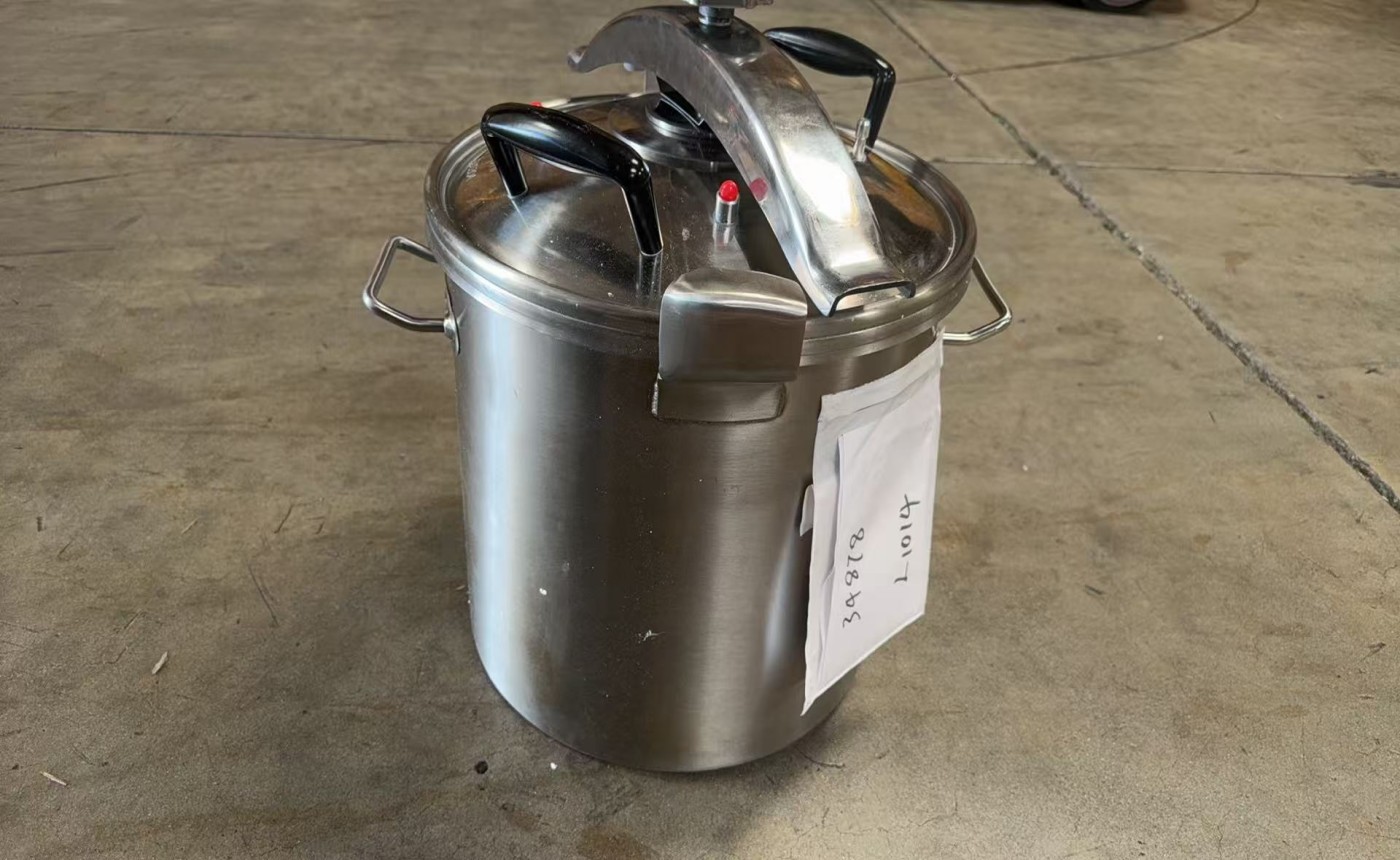 Clearance Quick Pot Stainless Steel Pressure Cooker 34878L1014