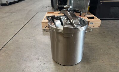 Clearance Quick Pot Stainless Steel Pressure Cooker 34878L1014