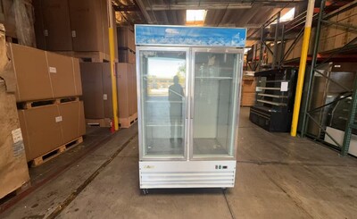 Clearance NSF Refrigerator 2 glass door cooler 107445L1015