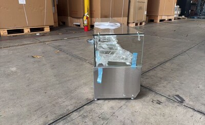 Clearance 10 Pans Salad ShowcaseSandwich Prep Table 107504L1017
