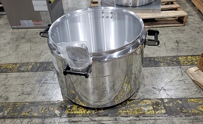 Clearance 100QT Aluminum Pressure Cooker （No Lid）107533C1020