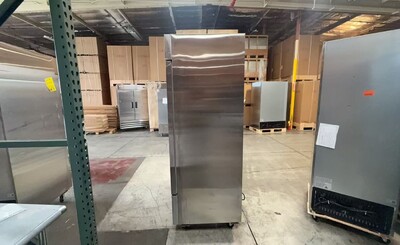 Clearance NSF ETL Commercial Two door refrigerator 54638L1021