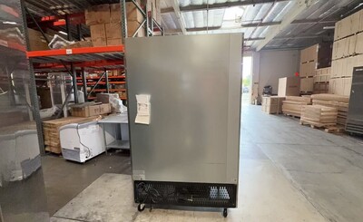 Clearance NSF ETL Commercial Two door refrigerator 54638L1021