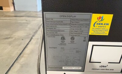 Clearance 60 in Vertical Open Air Display NSF 11379L1022