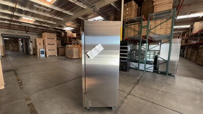 Clearance NSF ETL Commercial Two door refrigerator 46216L1024