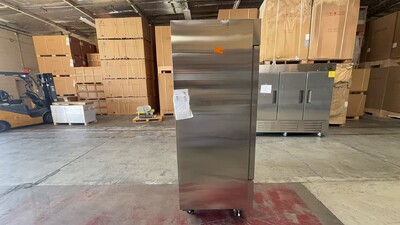 Clearance NSF Commercial Reach In 2 Door Freezer 107622L1024