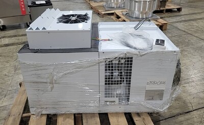 Clearance1 HP top mounted mono-block Walk In Freezer 107582C1026