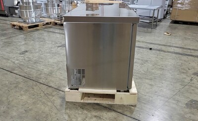 Clearance NSF Undercounter refrigerator 60 ins 107634C1026