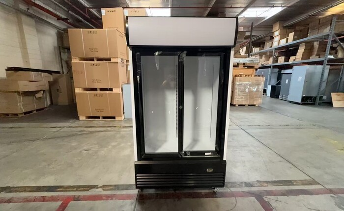 Clearance Drink two slide glass door refrigerator 53663L1030